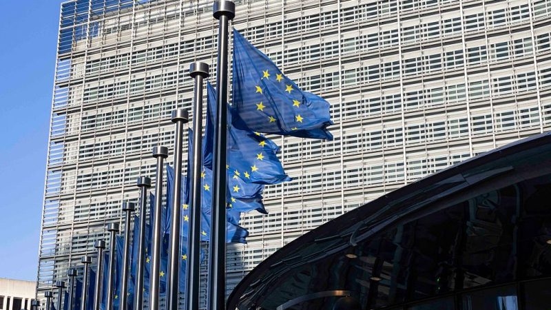 UE wyklucza chińskie firmy z kontraktów na sprzęt medyczny o wartości ponad 5 milionów euro