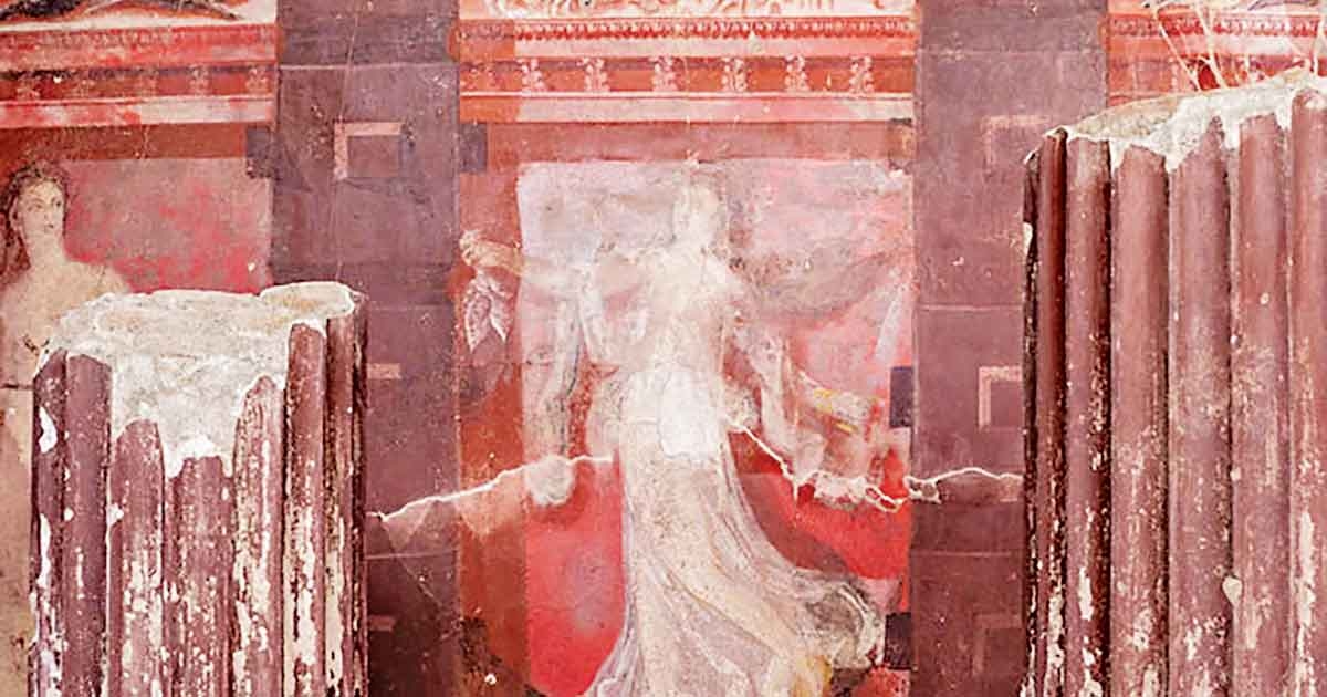 Monumental fresco dedicated to Bacchus discovered in Pompeii