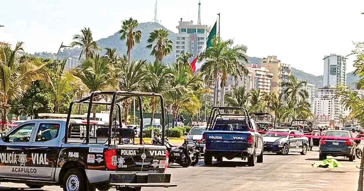 Comandante da polícia de Acapulco executado em plena costa de Miguel Alemán