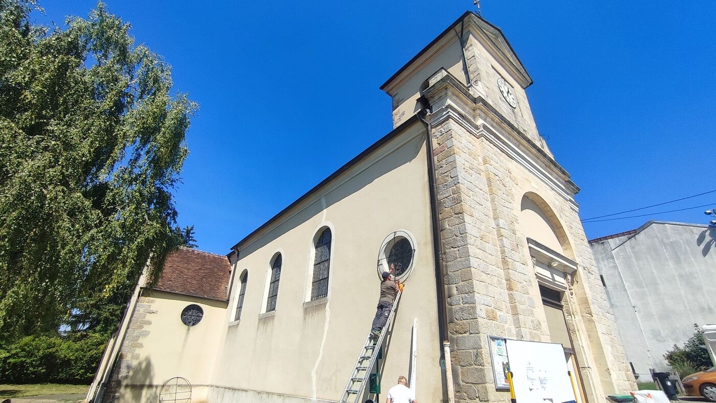 Saintry-sur-Seine (91): Gönüllüler 18. yüzyılın sonlarından kalma kiliseyi yeniliyor