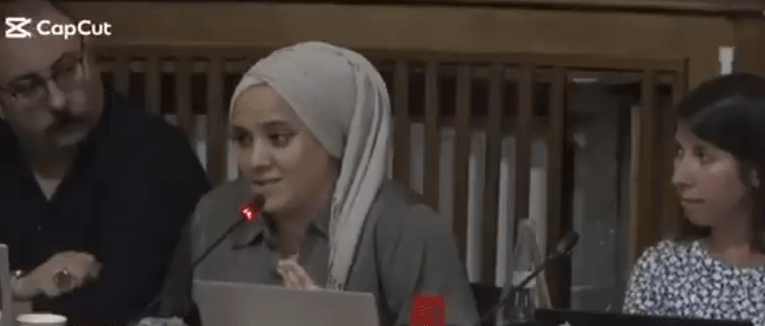Molenbeek (B): La socialista Saliha Raïs defiende el velo e invita a los belgas a quienes les molesta a abandonarlo