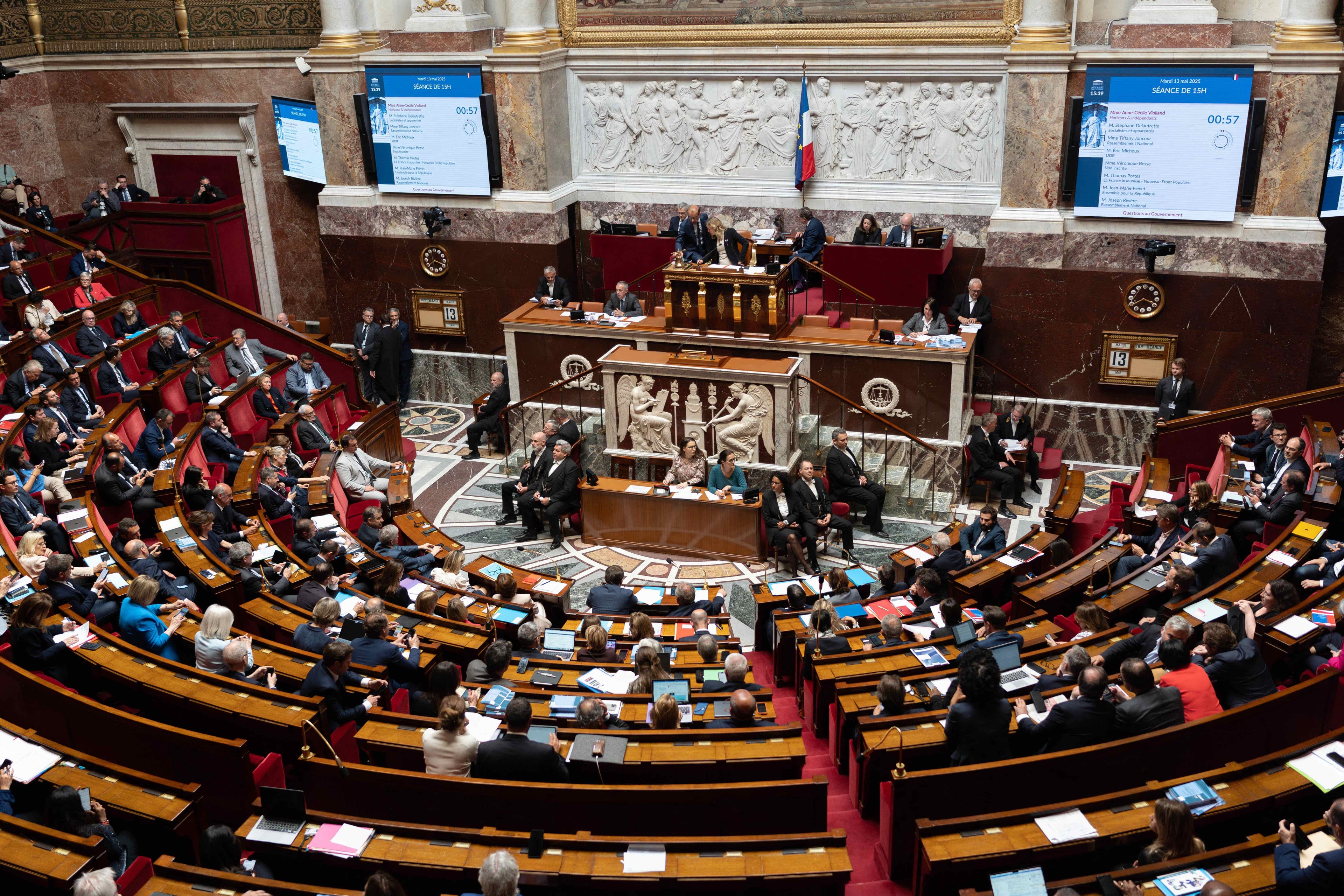Assisted dying: MPs adopt end-of-life law