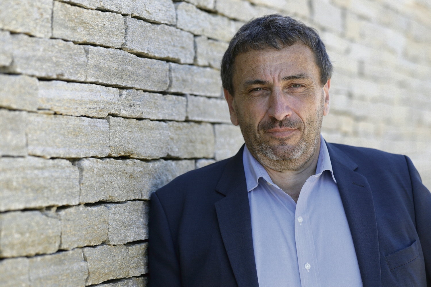 Infant mortality: "Let's see on the ground whether closing maternity wards is still the right decision," suggests MP Paul-André Colombani.