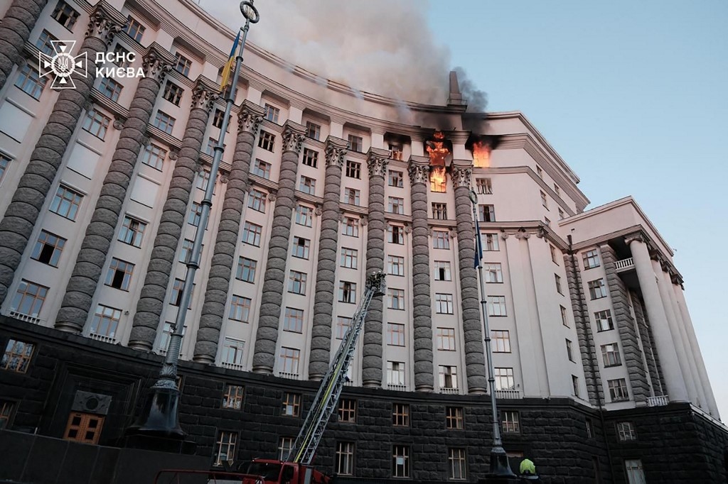Massive attack on Ukraine, Israeli army kills civilians in Gaza City, Nelson Mandela's grandson aboard the Global Sumud Flotilla... What not to miss this weekend