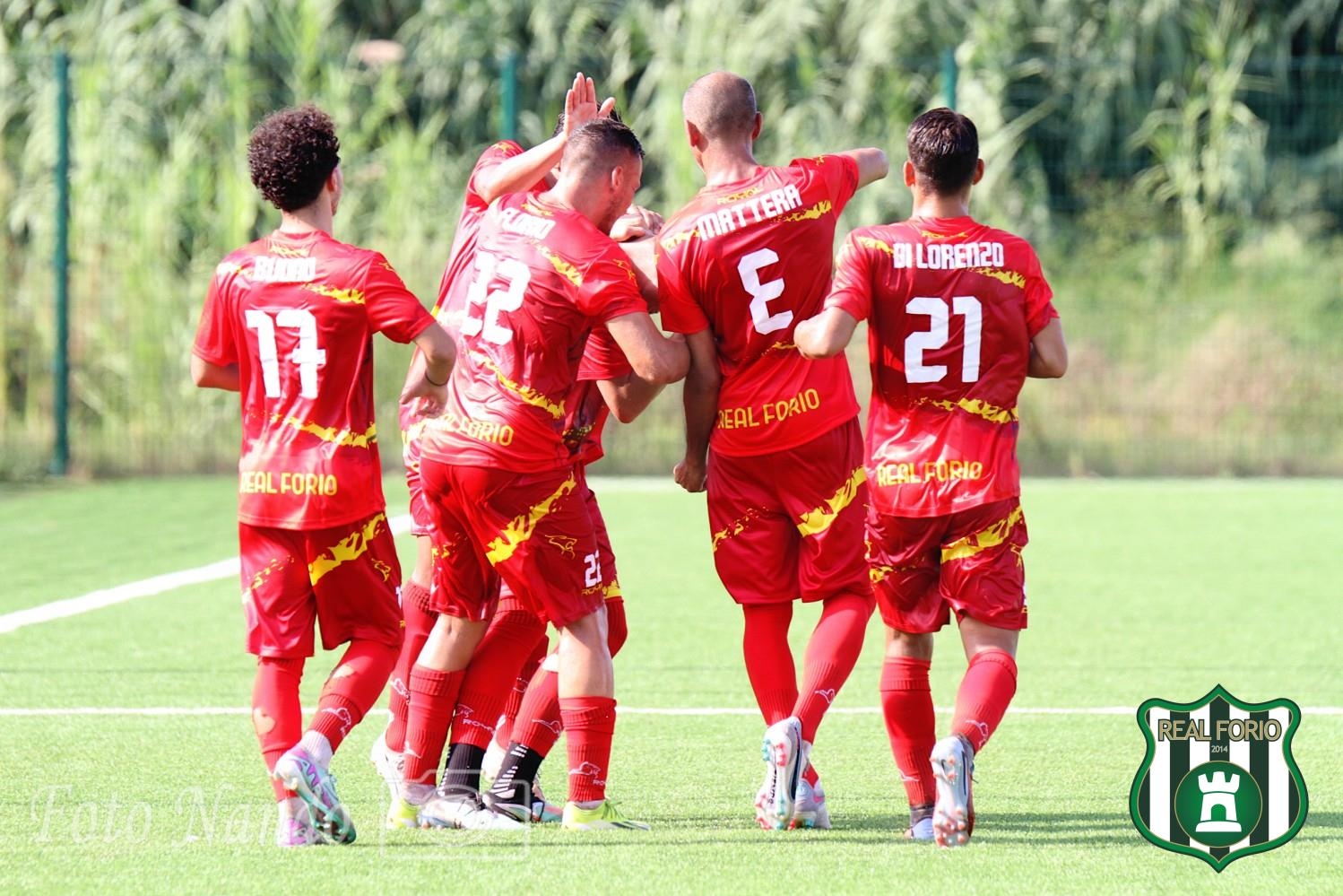 Começa a nova aventura do Real Forio: sua estreia na liga no campo do Castel Volturno.