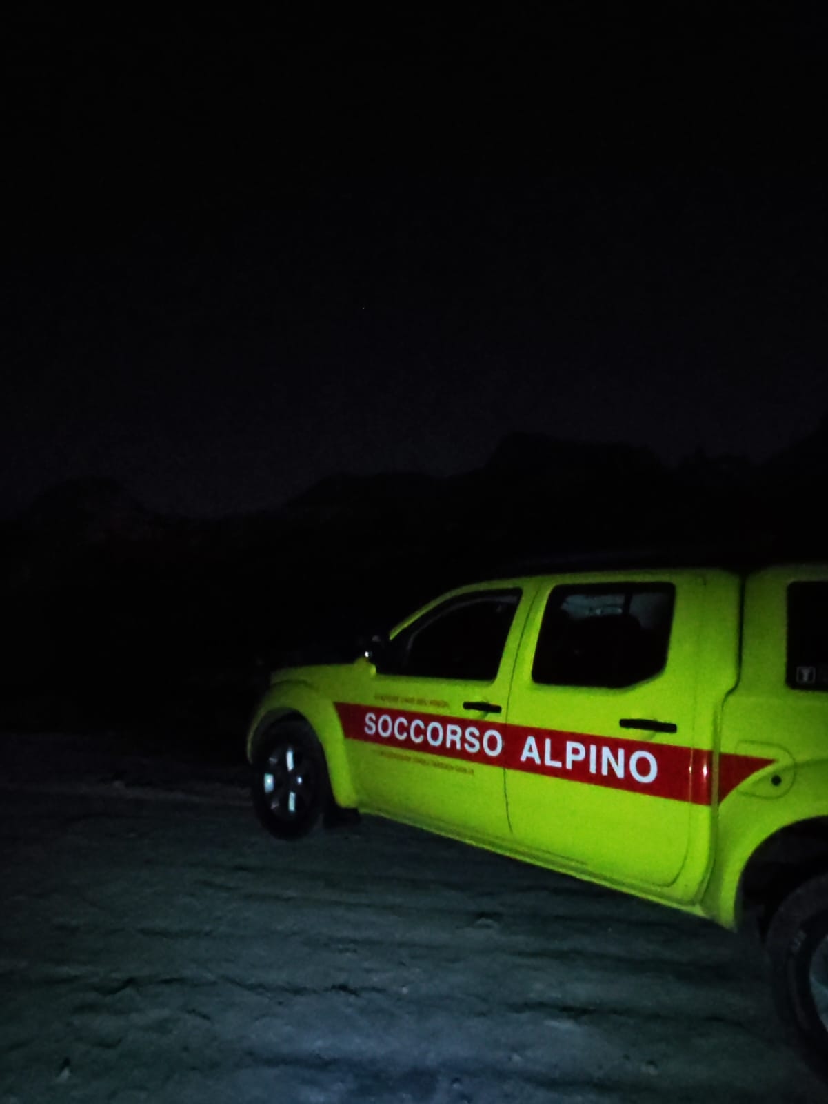 Light signals on the Canin, rescuers in action but it was a speleological camp