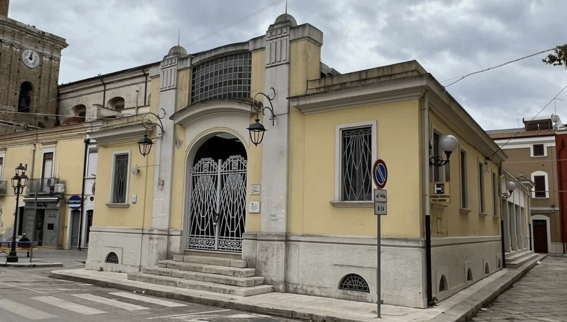 San Severo'daki Piazza Tondi'deki Özgürlük Binası yeniden açılıyor: "Terre Attive" adlı sürükleyici sergiye ziyaretler başlıyor