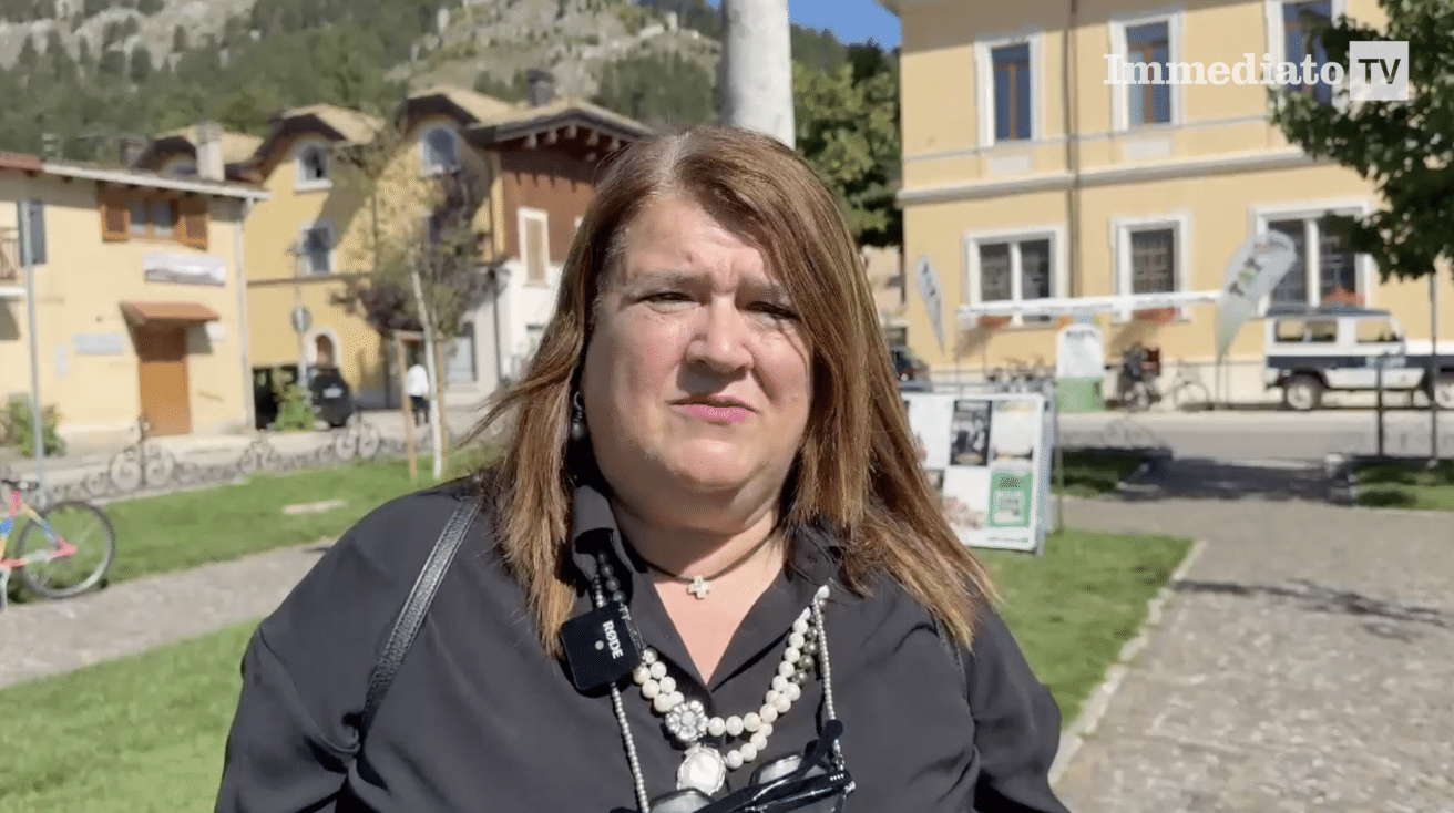 Haters, la sindaca di Foggia risponde agli insulti sessisti: “Un’indegnità morale imperdonabile”
