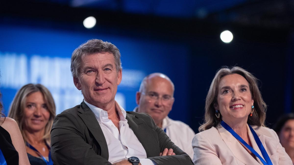 Feijóo rafforza il nucleo galiziano, stringe un patto con Madrid e stringe un'alleanza con l'Andalusia