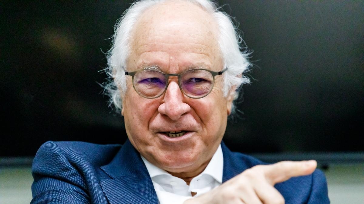 O Círculo Empresarial pede que eleições sejam convocadas se não houver orçamento.