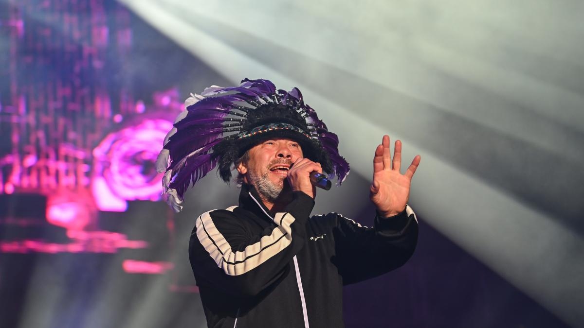 Jamiroquai arranca su esperada gira europea en Barcelona, la única fecha en España