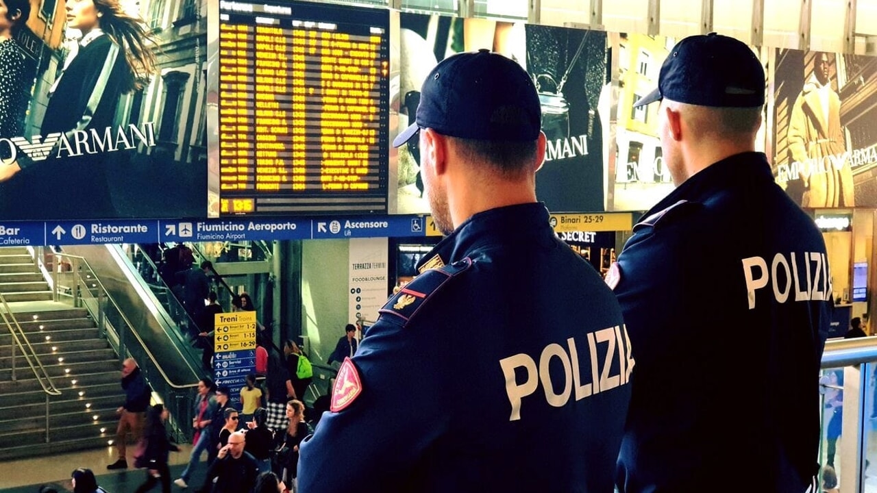 De twee zakkenrollers op het Centraal Station zijn gearresteerd