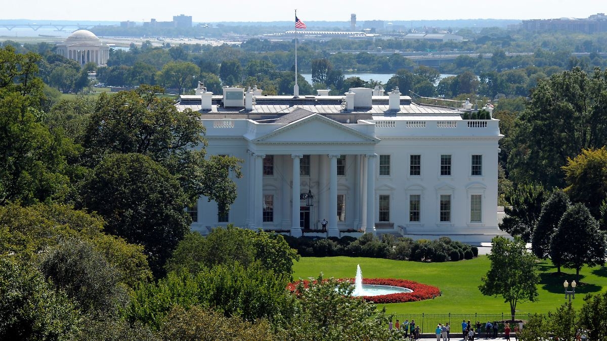 System installed in February: Report: Starlink poses security risk to White House