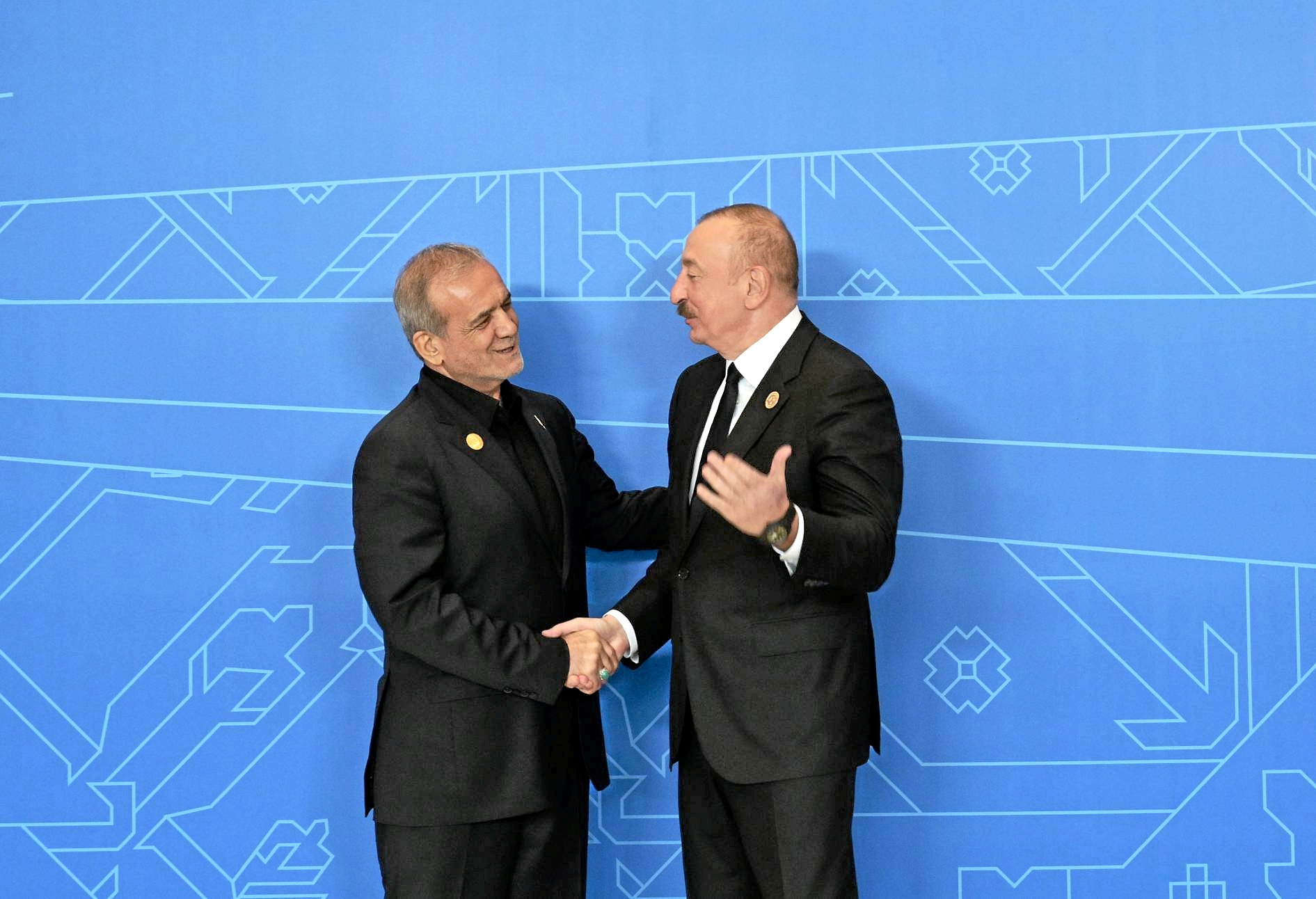Organizzazione per la cooperazione economica | Vertice positivo per Aliyev