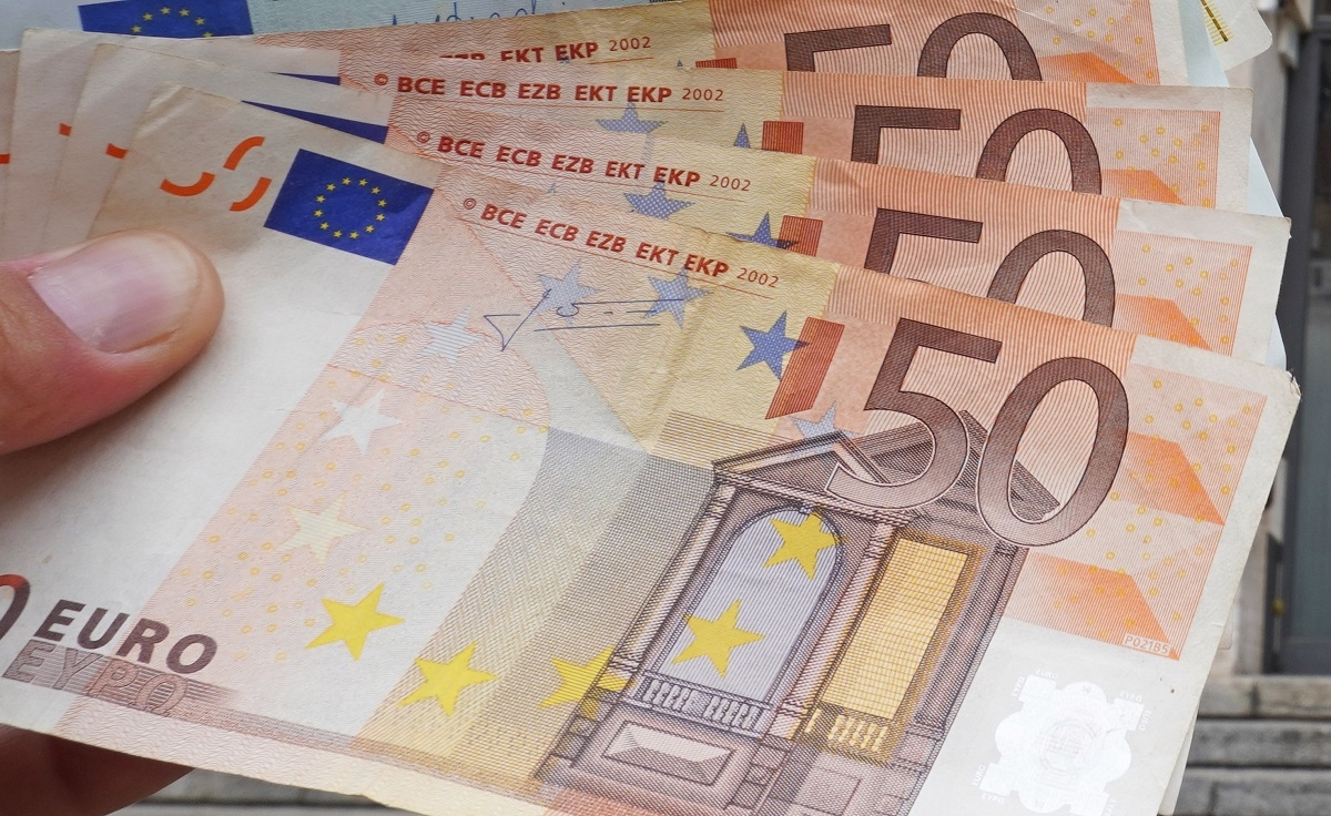 Mortgages, BTPs and Bonds under scrutiny: the ECB cuts rates to 2%