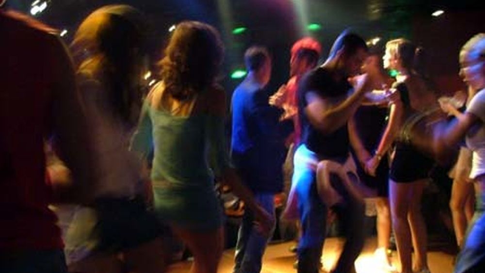 Geen muziek na middernacht in de zomerweekenden