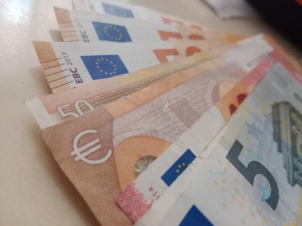 Banknotları mezhebe göre mi ayırıyorsunuz? Psikolojiye göre anlamı budur.