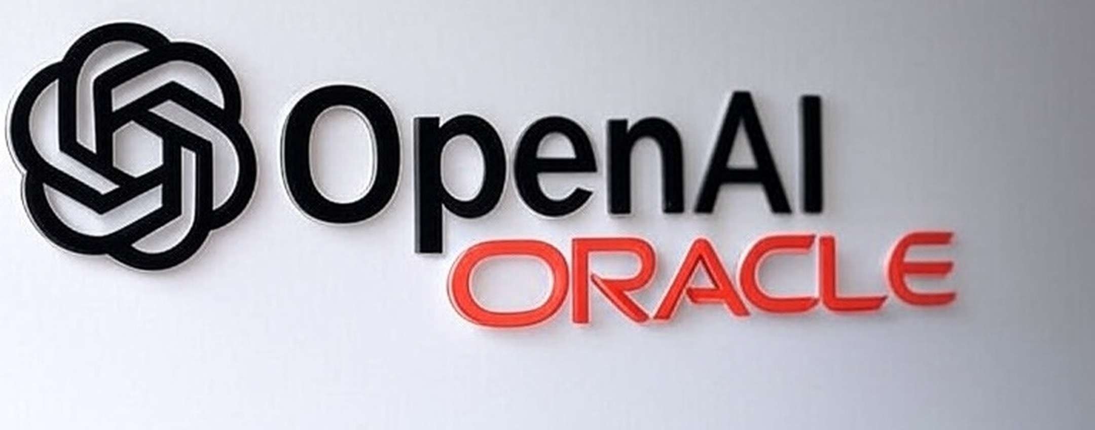 OpenAI acquista potenza di calcolo cloud da Oracle