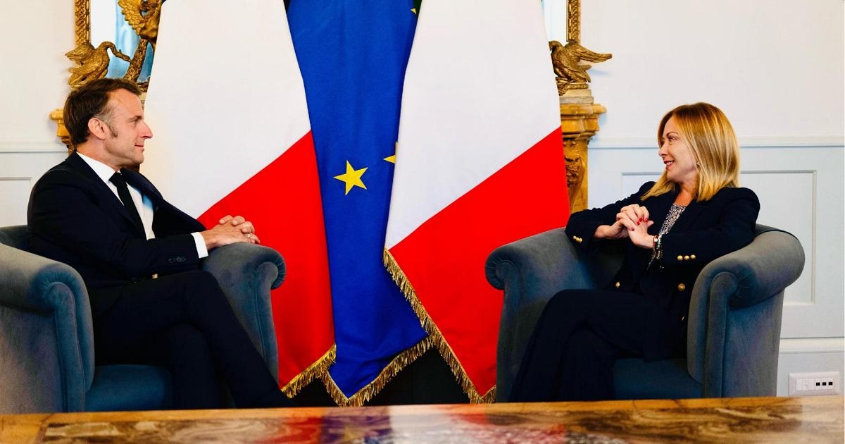 Macron: "Harika bir toplantıydı, teşekkürler Cumhurbaşkanı Giorgia Meloni"