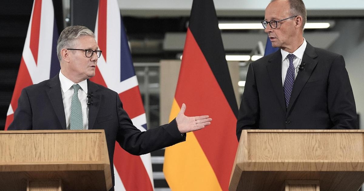 Londra e Berlino firmano il Trattato di Kensington: cooperazione contro il traffico di esseri umani