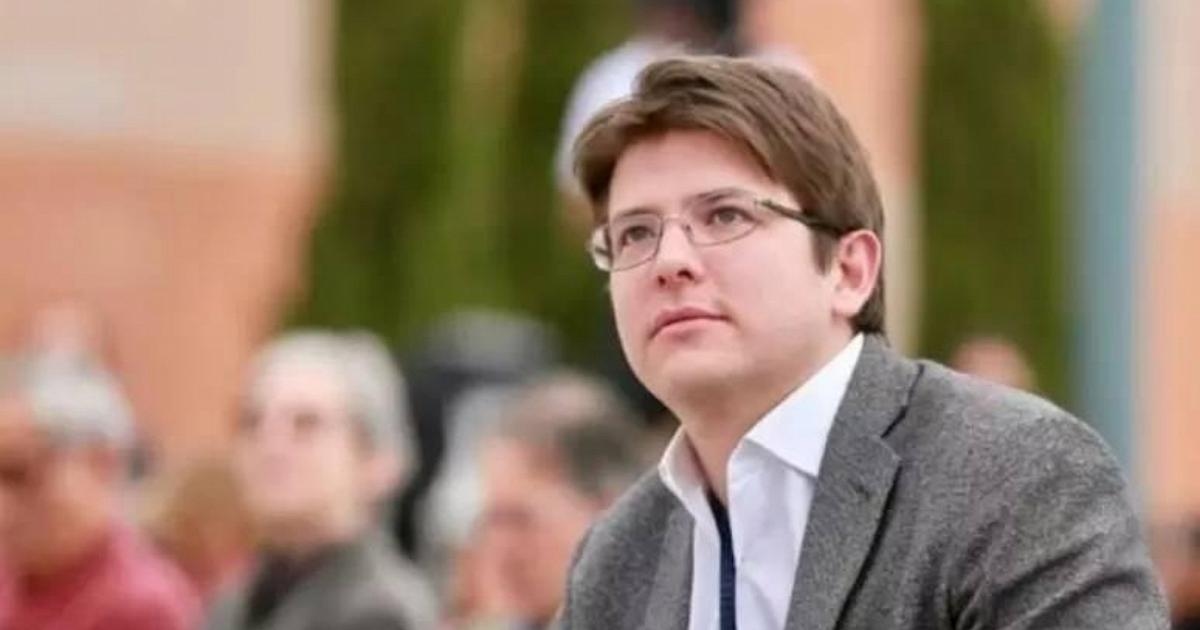Bogotà: nuovo intervento chirurgico d'emergenza  per Uribe, colpito da emorragia cerebrale