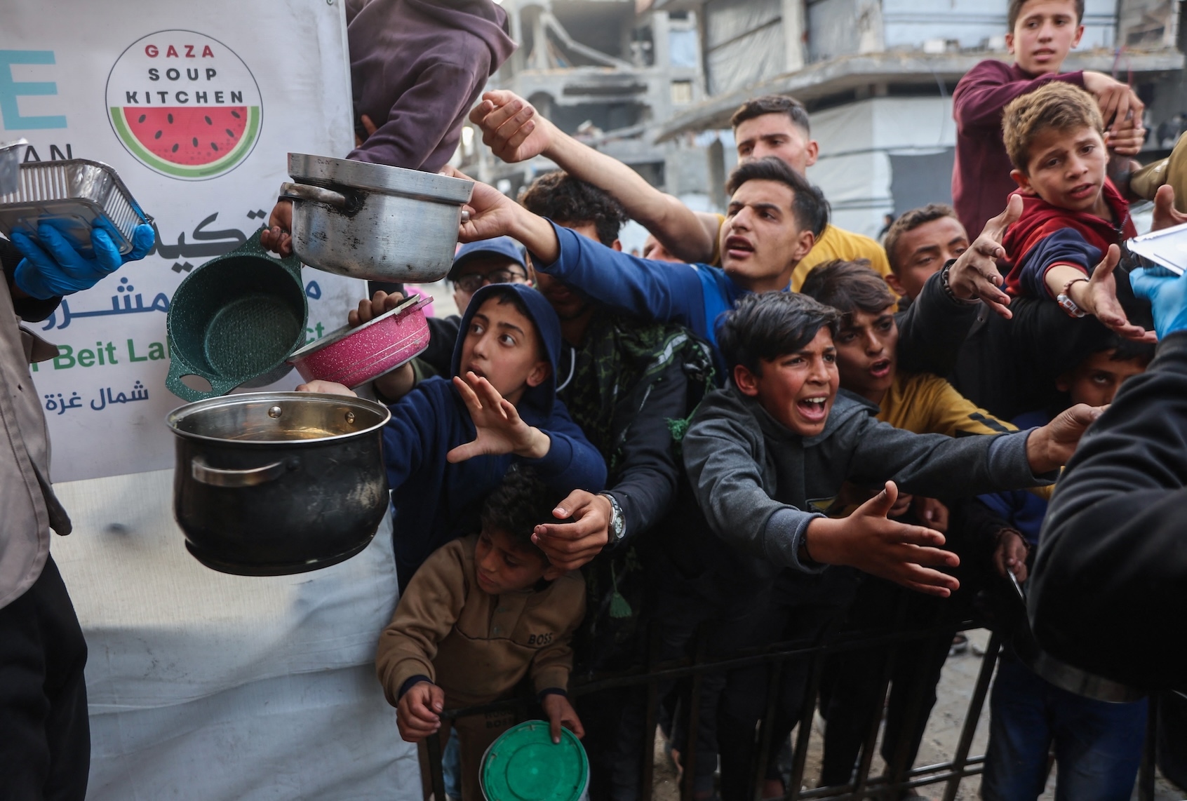 De Gaza à Ucrânia, a guerra também é um ataque à saúde pública