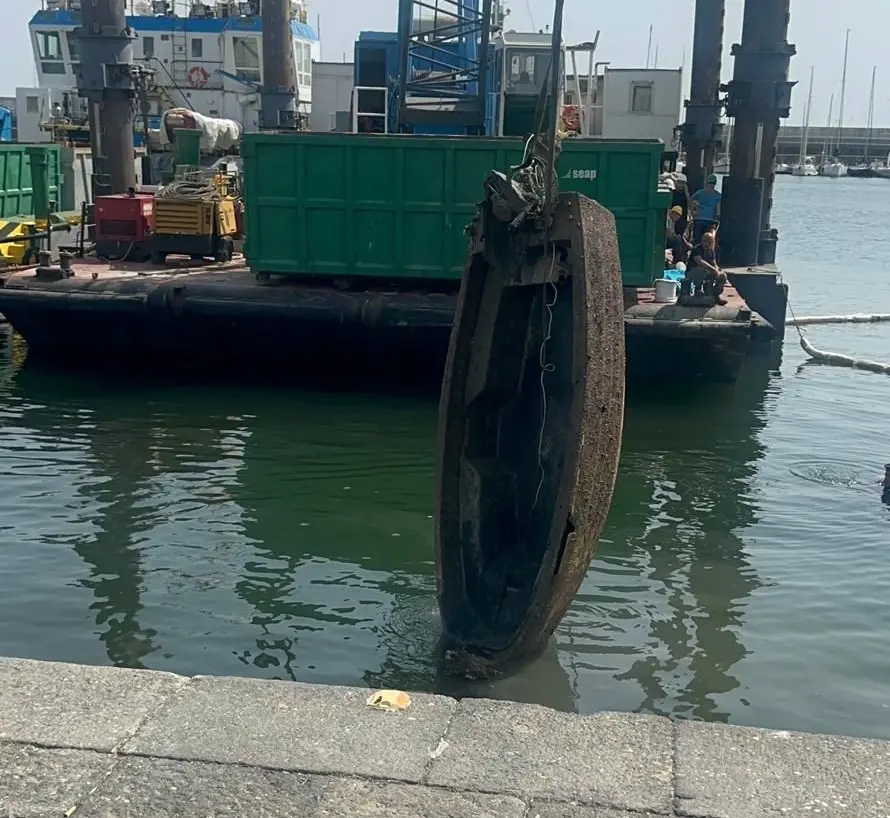 Catania limanında 48 enkazın kaldırılması çalışmaları devam ediyor, Augusta için plan hazır