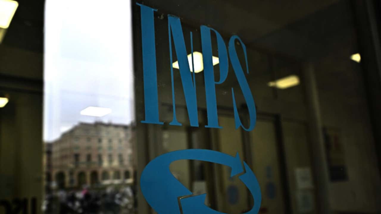 INPS: € 2.500 op uw bankrekening voor wie van baan wil veranderen | Website al overvol met verzoeken