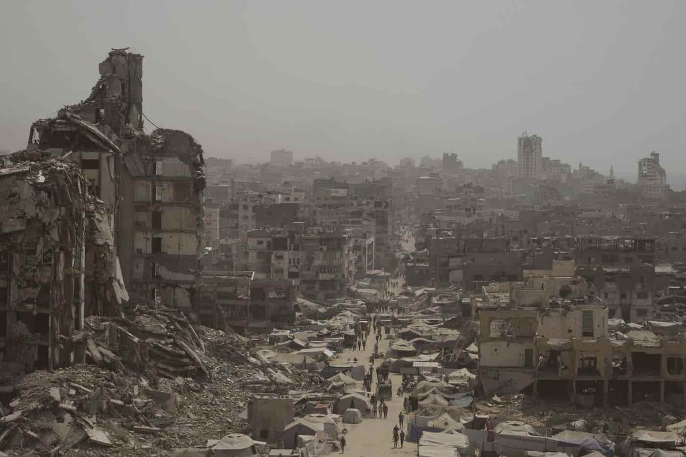 Gaza, Hamas accetta la nuova proposta per il cessate il fuoco: tregua di 60 giorni e rilascio di 28 ostaggi