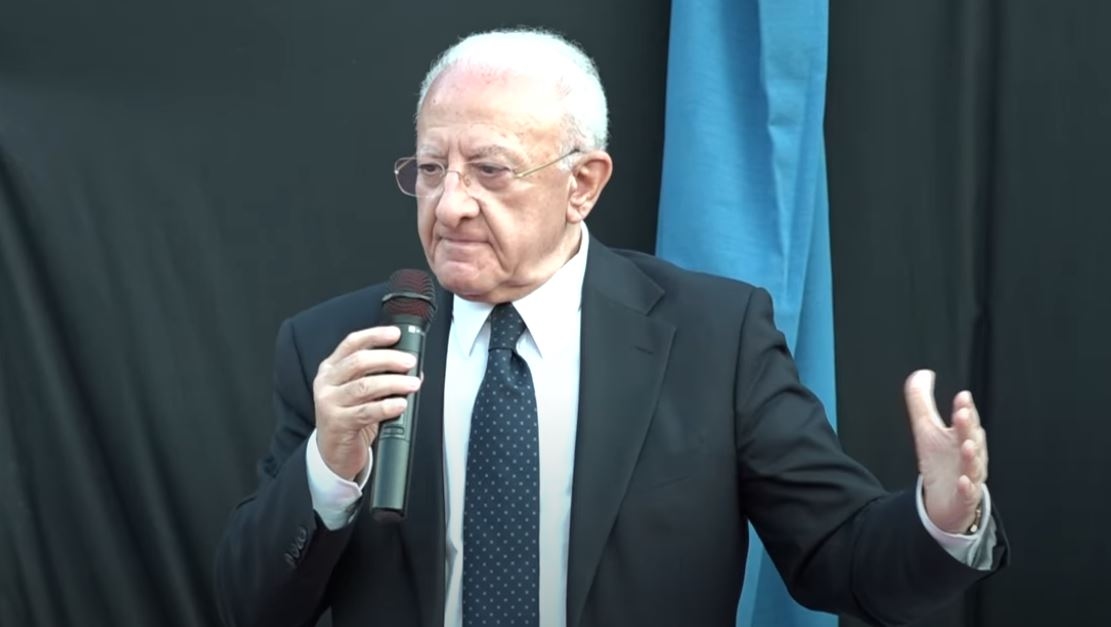 Wanneer en waarom De Luca 'Sheriff' werd: het verhaal verteld door de president van Campanië