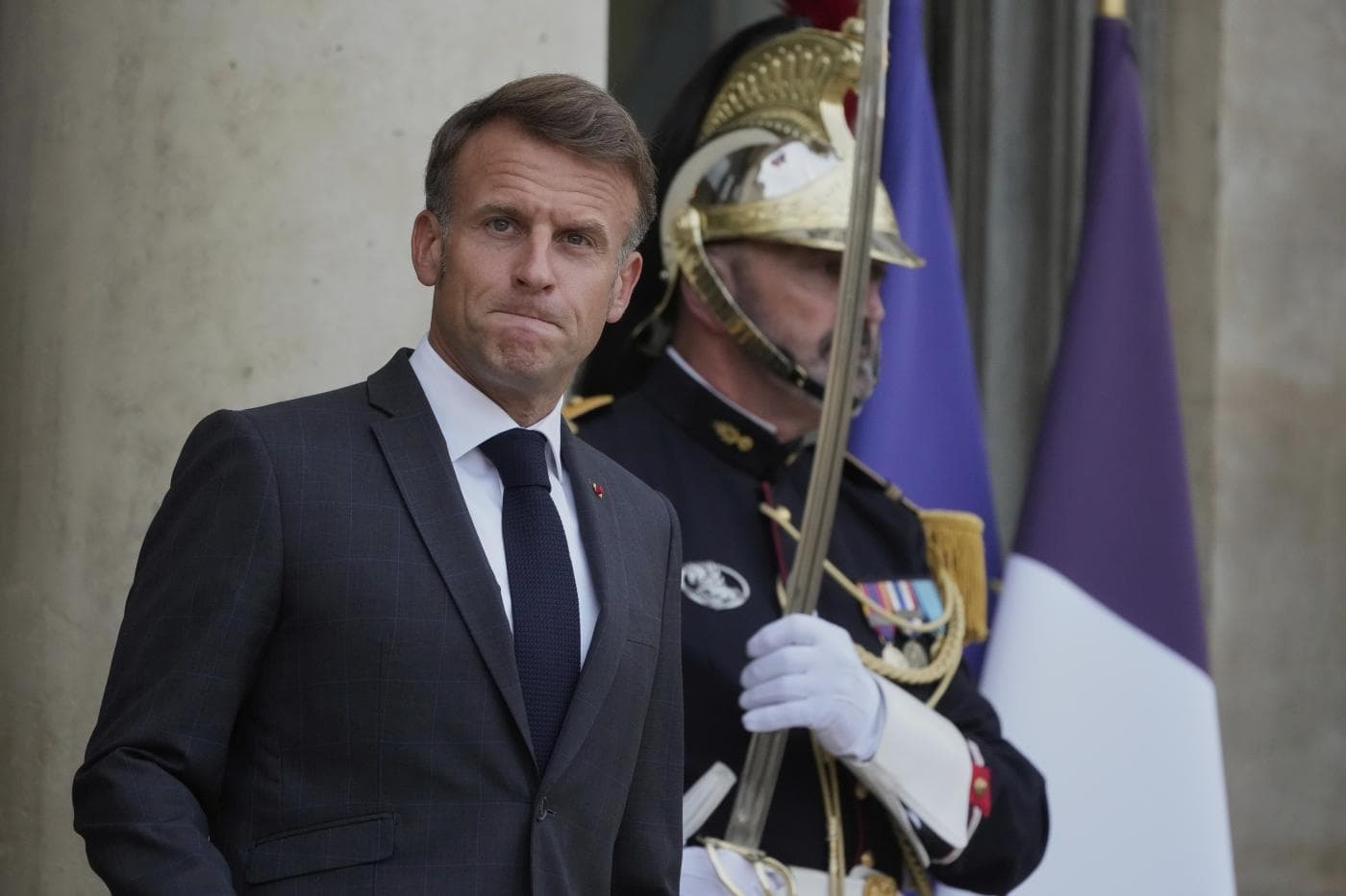 La caduta di Bayrou e il rebus di Macron: la crisi della Francia