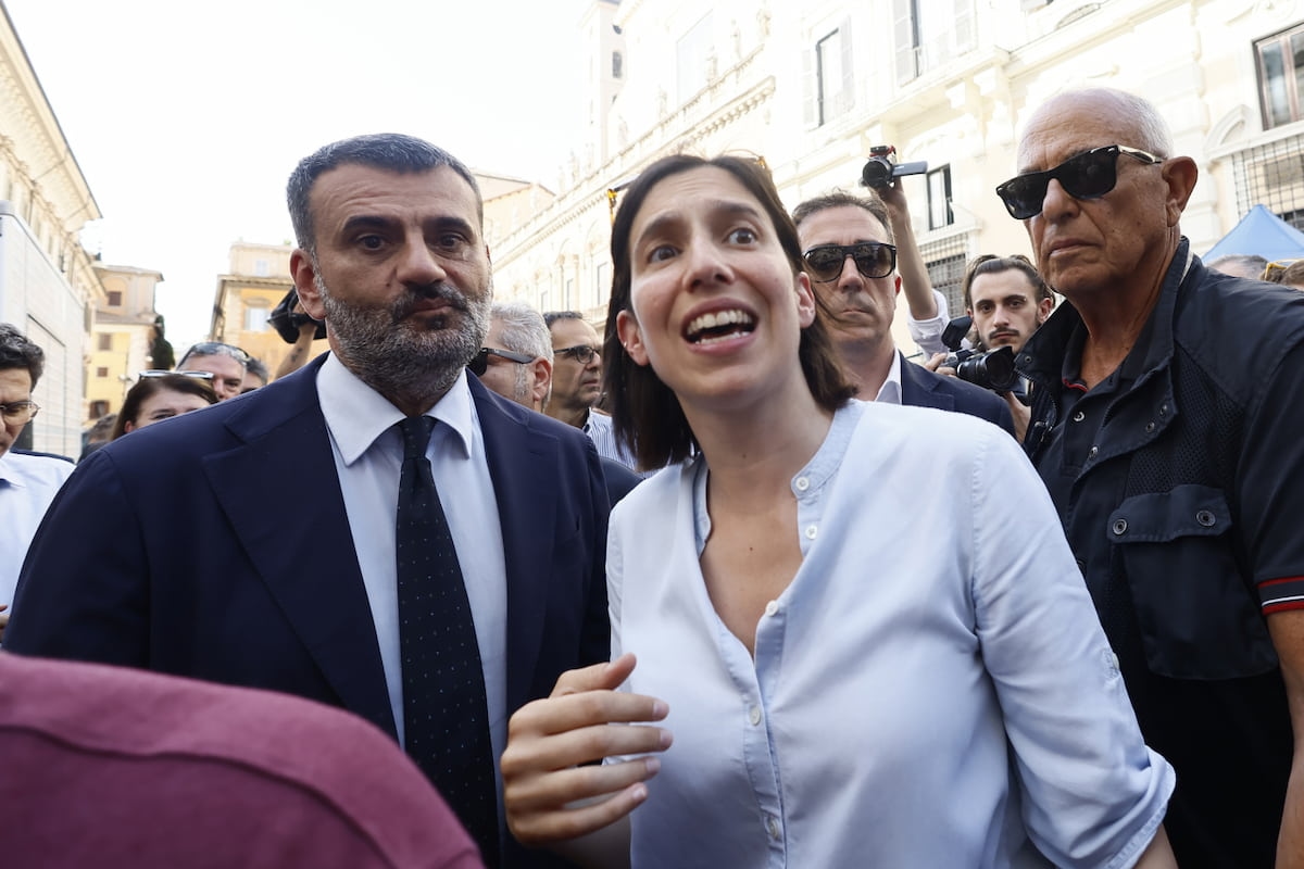 Eleições regionais na Puglia, Decaro ameaça se retirar com Vendola na disputa: o ex-prefeito de Bari pode mirar a liderança do Partido Democrata.