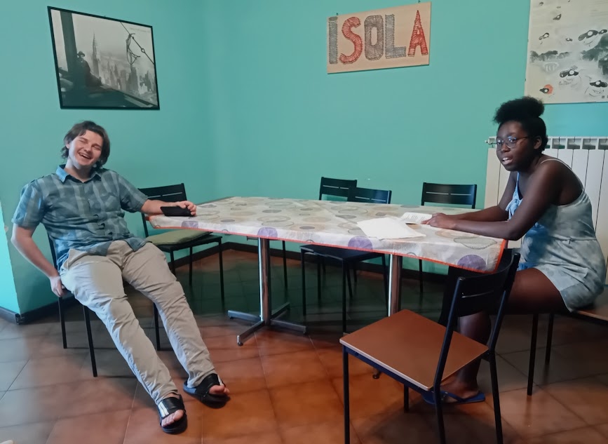 Asla Yalnız Olmadığınız Bir Aile Evinde Olgunluğa Hazırlanmak