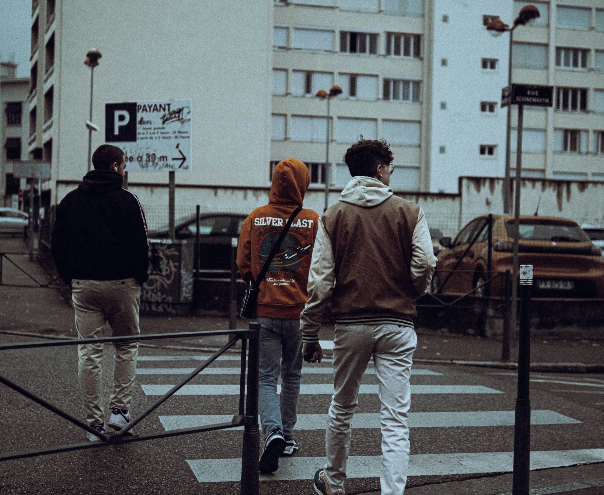 From imprisonment to care: a concrete alternative is needed for minors who have committed crimes.