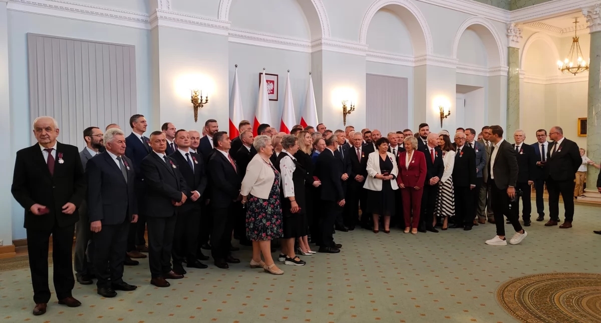 Funcionarios del gobierno local premiados. Siete de nuestra región.