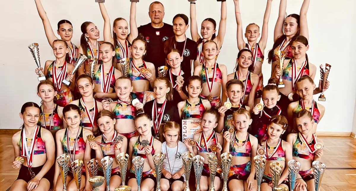 Acrobacias Fit Kid Przemyśl ganó el premio gordo en Lubliniec [FOTOS]