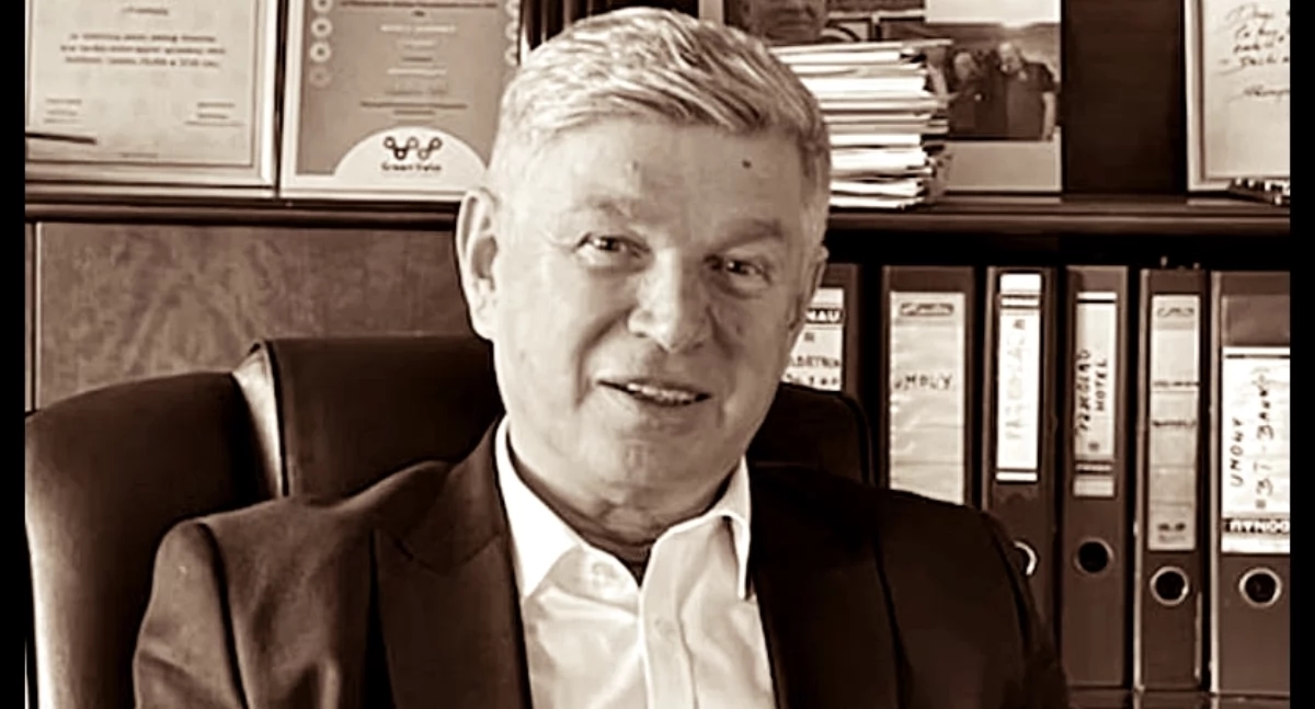 Zygmunt Ziober, ex-árbitro internacional de futebol de Przemyśl, morreu.