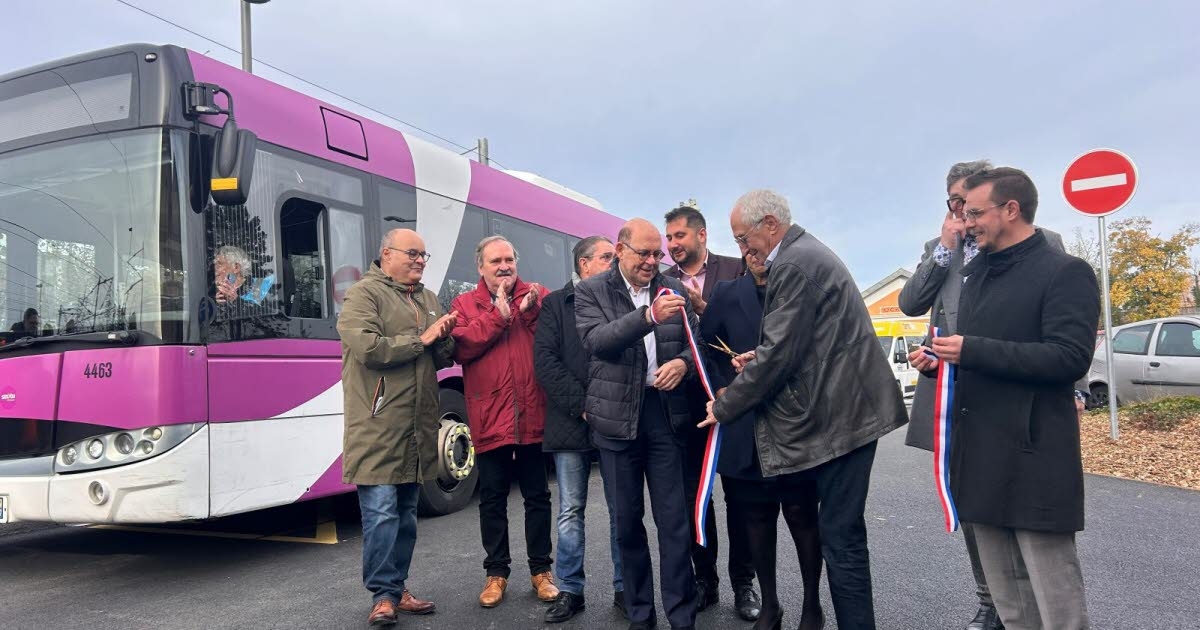 Укандж. Новая планировка станции: приоритет отдан автобусам и шаттлам.