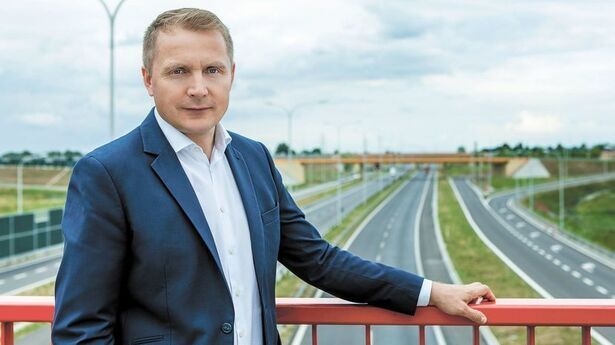 The Freedom Foundation has released the MP's data. Henryk Smolarz files a complaint with the Personal Data Protection Office (UODO).