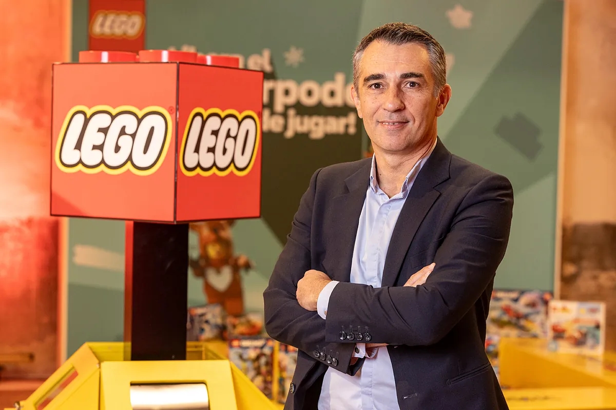 "A criatividade humana continua sendo a chave para o sucesso da Lego"