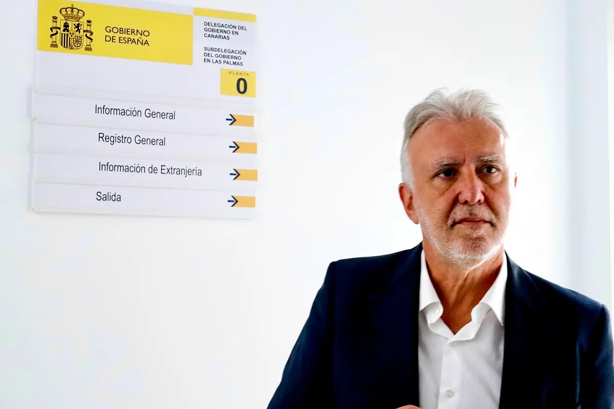 Le gouvernement accorde la nationalité espagnole à près de 240 000 descendants d’exilés républicains.