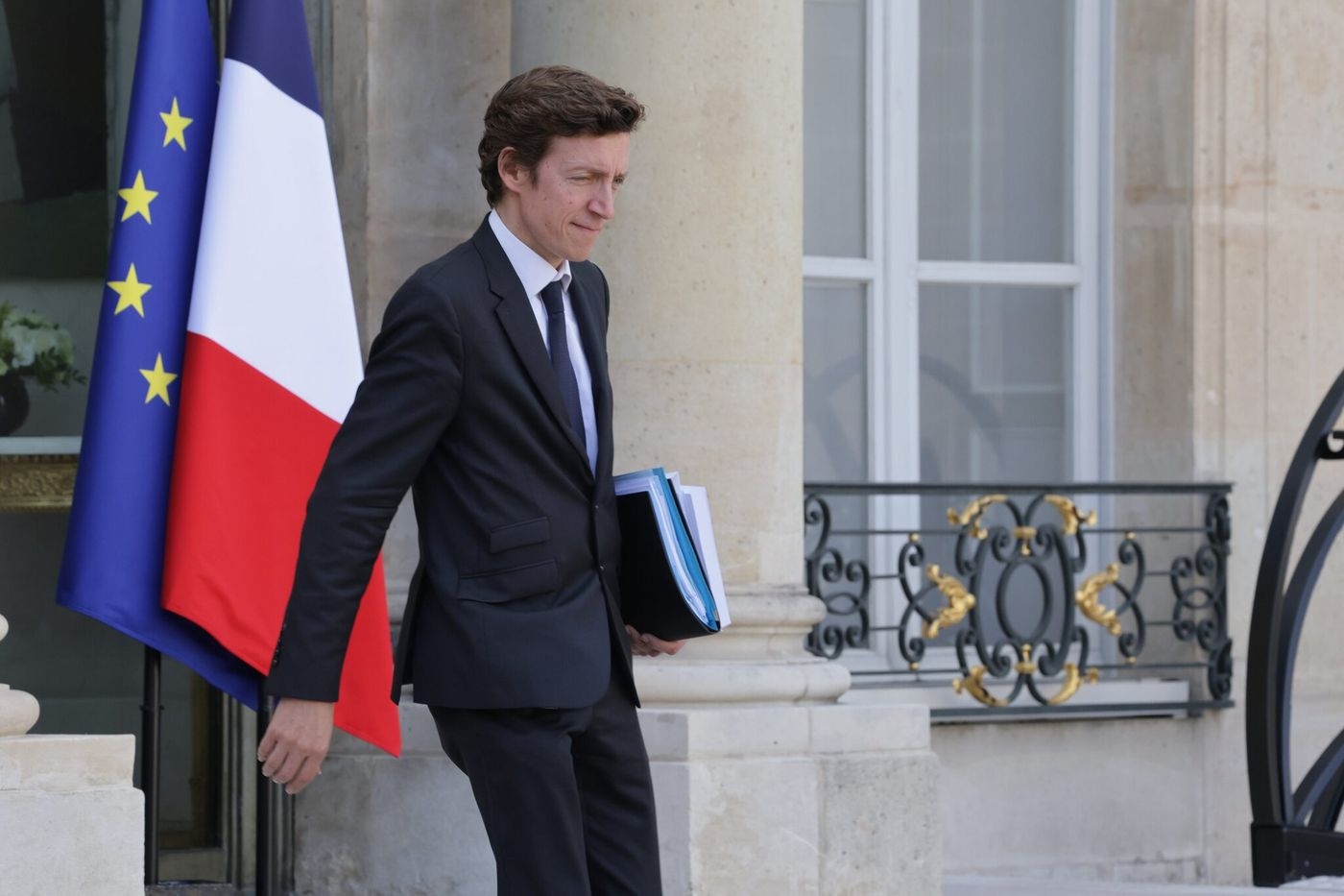 Budget 2026 : le ministre de l’éducation prévoit environ 4 000 suppressions de postes enseignants