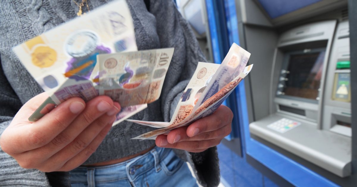 O Lloyds Bank emitiu um alerta de £250 para seus clientes.