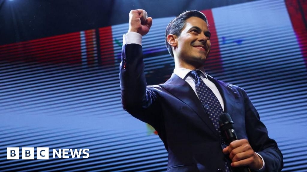 Los liberales centristas se encaminan a una sorprendente victoria en las elecciones holandesas, según un sondeo a pie de urna.