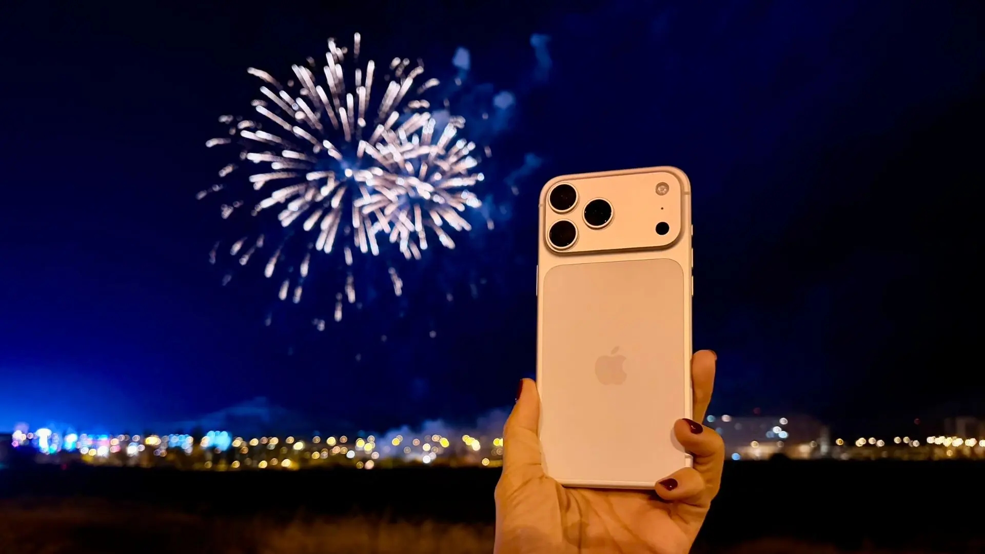 Je teste l'iPhone 17 et l'iPhone 17 Pro Max depuis des semaines : une évolution plus perceptible qu'il n'y paraît.