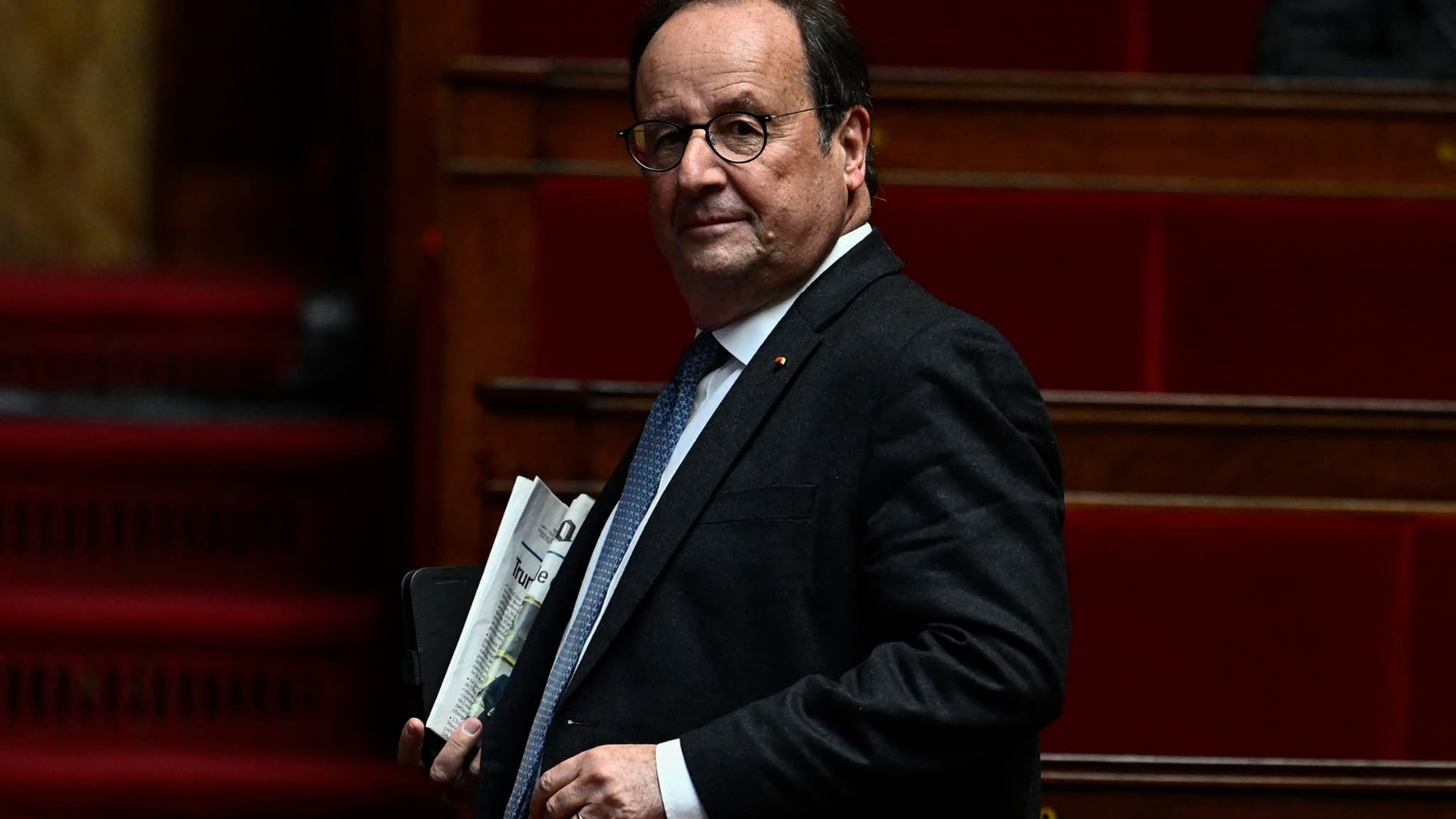 "Het is niet de impopulariteit die mensen doet aftreden": François Hollande is geen voorstander van het vertrek van Emmanuel Macron