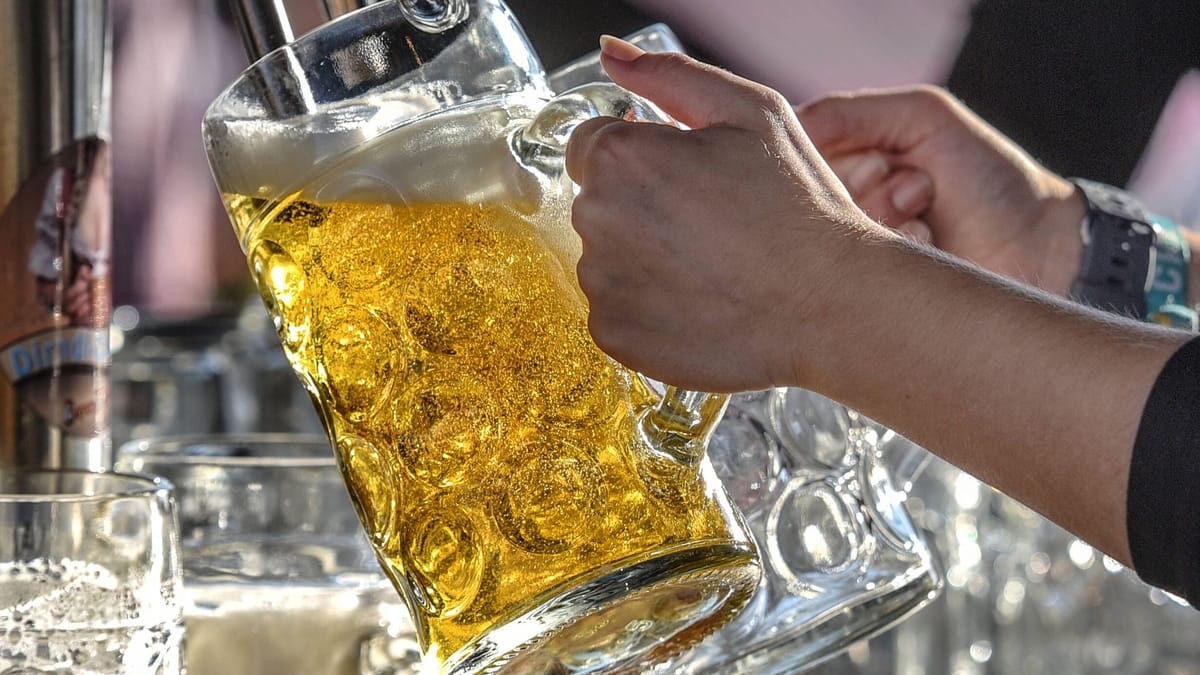 Мюнхен: Дворец Келлер в Баварском Хофе вновь открывается