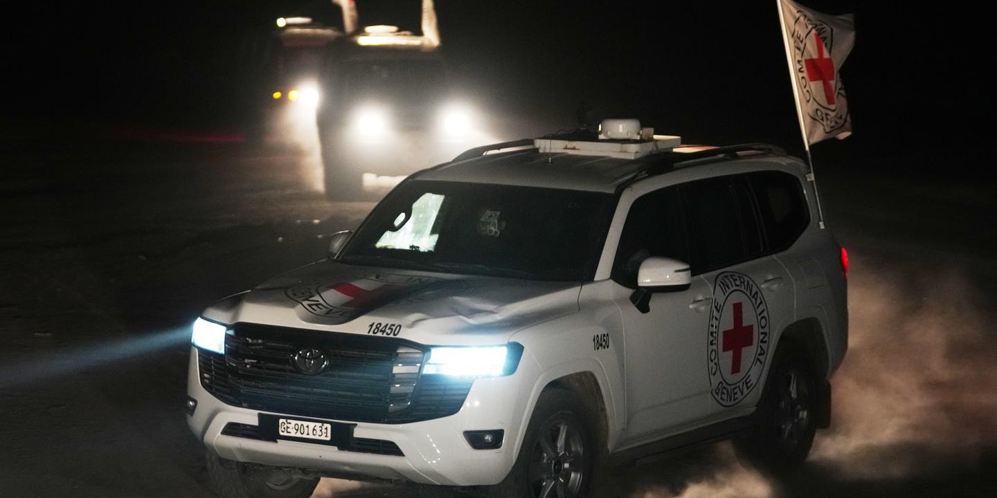 EN DIRECTO, Gaza: Hamás entrega a Israel los cuerpos de tres rehenes; dimite el general israelí al mando de la situación de los rehenes.