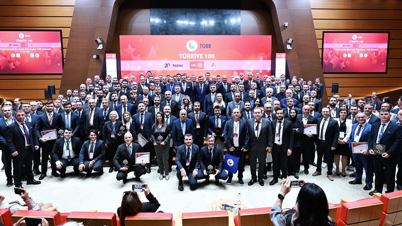 Cevdet Yılmaz: Onze doelstelling voor 2028 is duidelijk: we willen de inflatie terugdringen tot een niveau onder de tien.