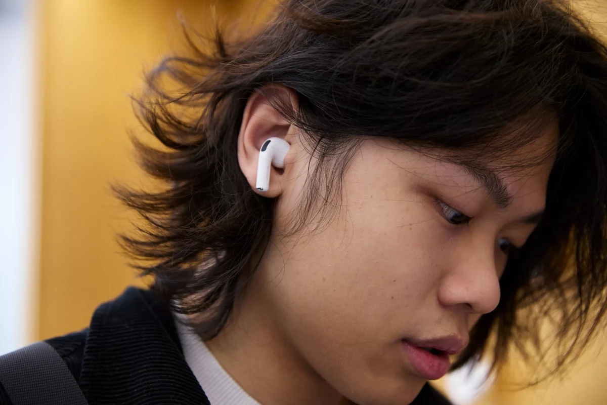 Fones de ouvido com tradução em tempo real não substituirão os professores de inglês.